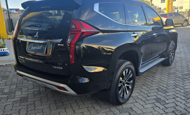 Mitsubishi Pajero Sport HPE 2.4 4x4 Diesel Aut. 2022 Diesel-11