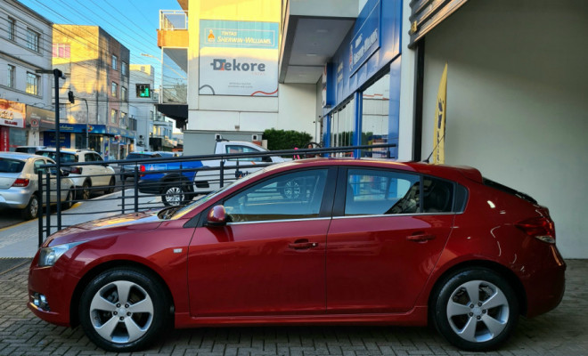 Chevrolet Cruze HB Sport LT 1.8 Aut 2013-3