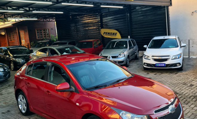 Chevrolet Cruze HB Sport LT 1.8 Aut 2013-6