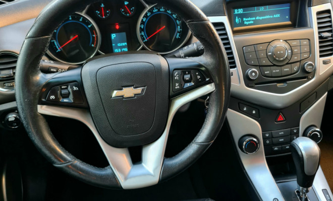 Chevrolet Cruze HB Sport LT 1.8 Aut 2013-10