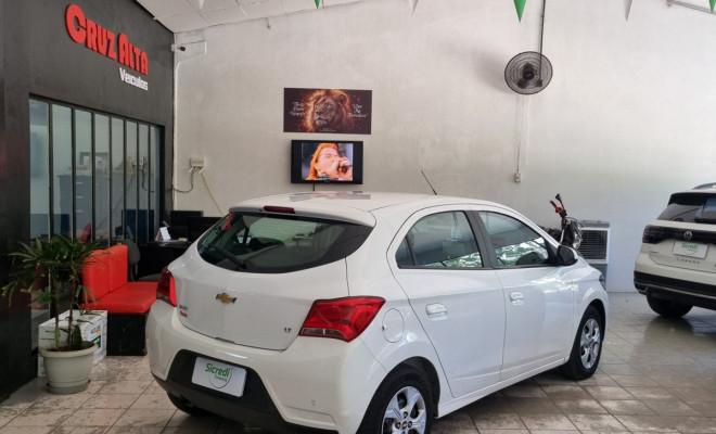 GM - Chevrolet ONIX HATCH LT 1.0 8V FlexPower 5p Mec. 2019 Flex-3