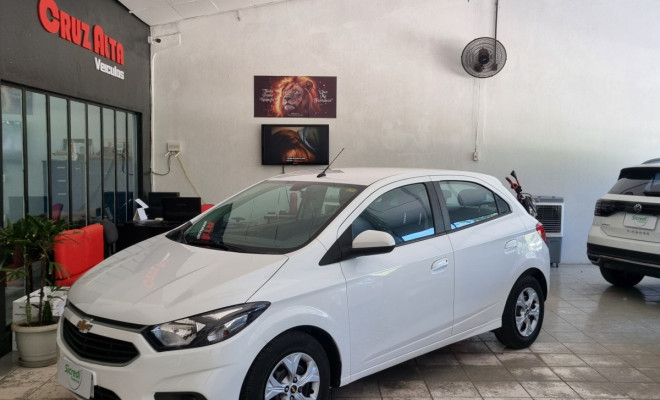 GM - Chevrolet ONIX HATCH LT 1.0 8V FlexPower 5p Mec. 2019 Flex