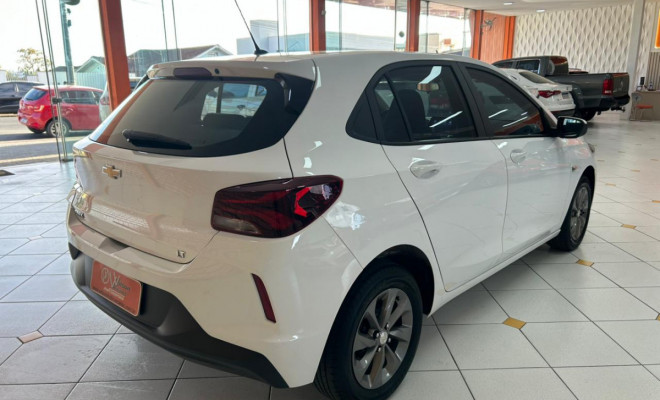 GM - Chevrolet ONIX HATCH LT 1.0 12V Flex 5p Mec. 2022 Flex-2
