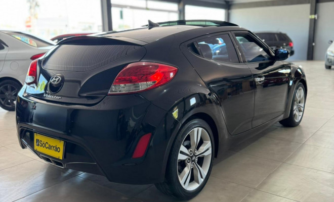 Hyundai Veloster 1.6 16V  140cv Aut. 2013 Gasolina-2