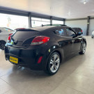 Hyundai Veloster 1.6 16V  140cv Aut. 2013 Gasolina-2