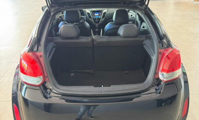 Hyundai Veloster 1.6 16V  140cv Aut. 2013 Gasolina-13