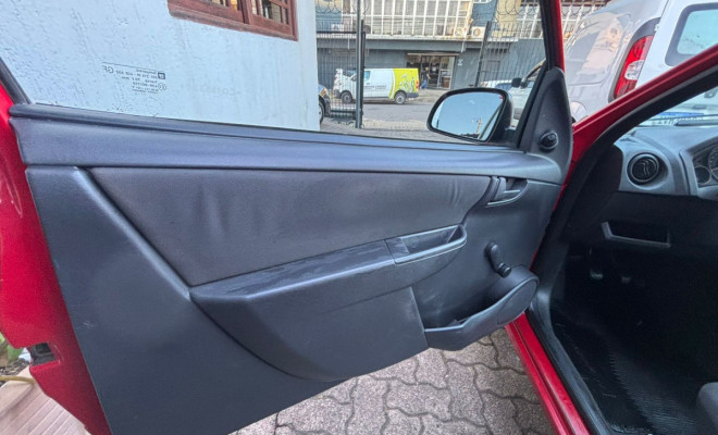 GM - Chevrolet Celta Life/ LS 1.0 MPFI 8V FlexPower 3p 2012 Flex-1