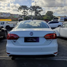 VW - VolksWagen JETTA Highline 2.0 TSI 16V 4p Tiptronic 2013 Gasolina-13