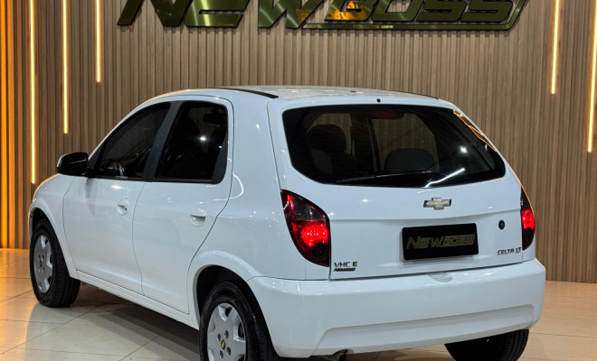 GM - Chevrolet Celta Spirit/ LT 1.0 MPFI 8V FlexP. 5p 2014 Flex-4