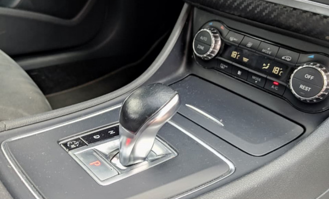 Mercedes-Benz CLA-45 AMG 4MATIC CGI 2.0 TB Aut. 2015 Gasolina-6