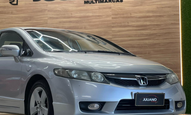 ( REPASSE) Honda Civic Sedan LXS 1.8/1.8 Flex 16V Aut. 4p 2010 Flex-10