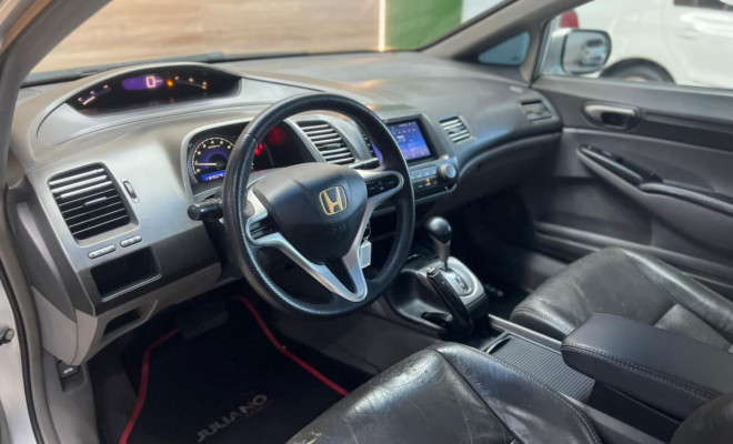 ( REPASSE) Honda Civic Sedan LXS 1.8/1.8 Flex 16V Aut. 4p 2010 Flex-3