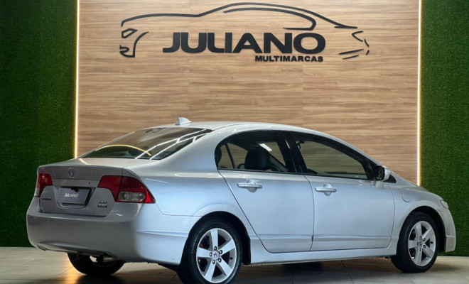 ( REPASSE) Honda Civic Sedan LXS 1.8/1.8 Flex 16V Aut. 4p 2010 Flex-1