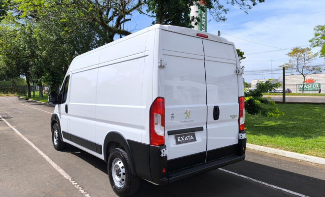 PEUGEOT BOXER FURGAO 2.2 Diesel-4