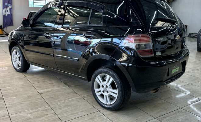 GM - Chevrolet AGILE LTZ 1.4 MPFI 8V FlexPower 5p 2011 Flex-2