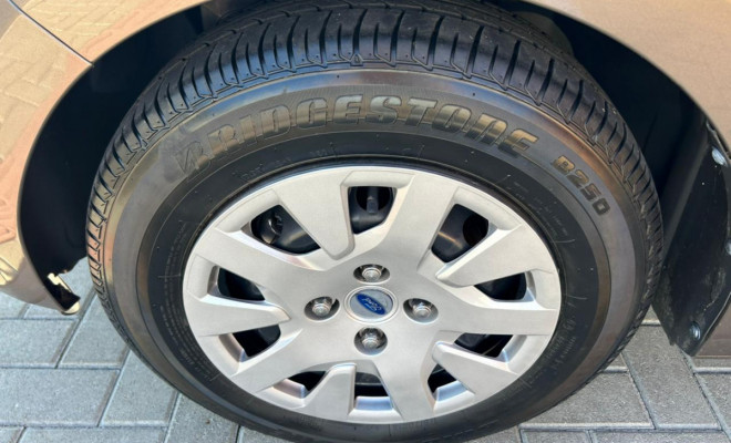 Ford Ka+ Sedan 1.0 SE/SE PLUS TiVCT Flex 4p 2019 Flex-11