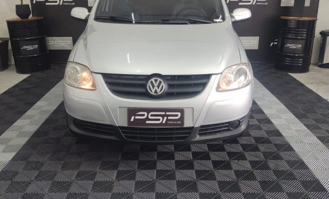 VW - VolksWagen Fox Plus 1.6Mi/ 1.6Mi Total Flex 8V 4p 2009 Flex
