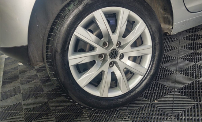 VW - VolksWagen Fox Plus 1.6Mi/ 1.6Mi Total Flex 8V 4p 2009 Flex-6