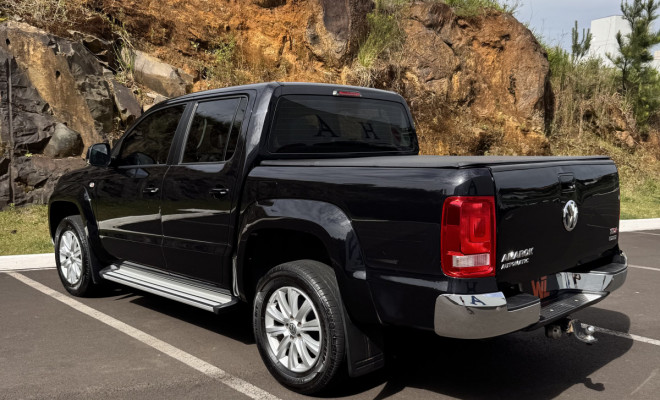 VW - VolksWagen AMAROK High.CD 2.0 16V TDI 4x4 Dies. Aut 2016 Diesel-2