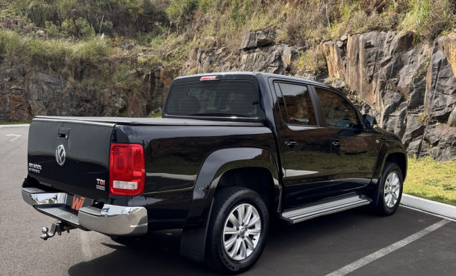 VW - VolksWagen AMAROK High.CD 2.0 16V TDI 4x4 Dies. Aut 2016 Diesel-3