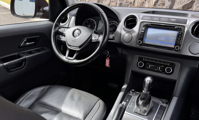 VW - VolksWagen AMAROK High.CD 2.0 16V TDI 4x4 Dies. Aut 2016 Diesel-6