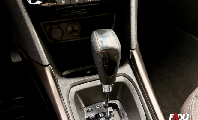 Peugeot 2008 Griffe 1.6 Flex 16V 5p Aut. 2017 Flex-6