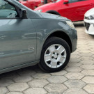 VW - VolksWagen Gol (novo) 1.0 Mi Total Flex 8V 4p 2009 Flex-7
