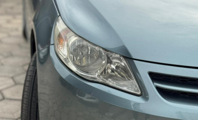 VW - VolksWagen Gol (novo) 1.0 Mi Total Flex 8V 4p 2009 Flex-8