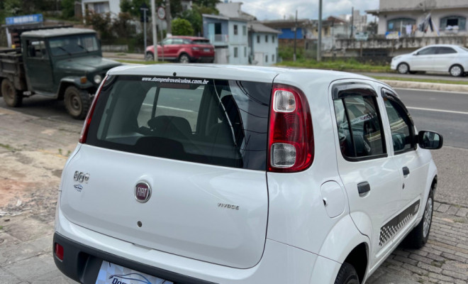 Fiat UNO VIVACE Celeb. 1.0 EVO F.Flex 8V 5p 2014 Flex-4