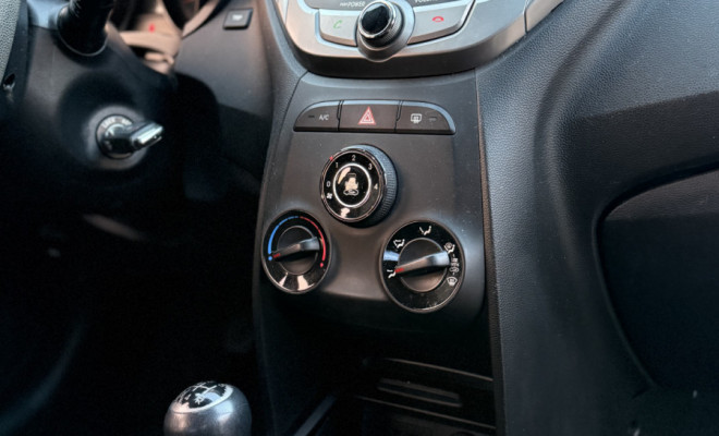 Hyundai HB20 Comfort 1.0 Flex 12V 2015 Flex-5