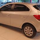 GM - Chevrolet ONIX HATCH LT 1.4 8V FlexPower 5p Mec. 2013 Flex-4