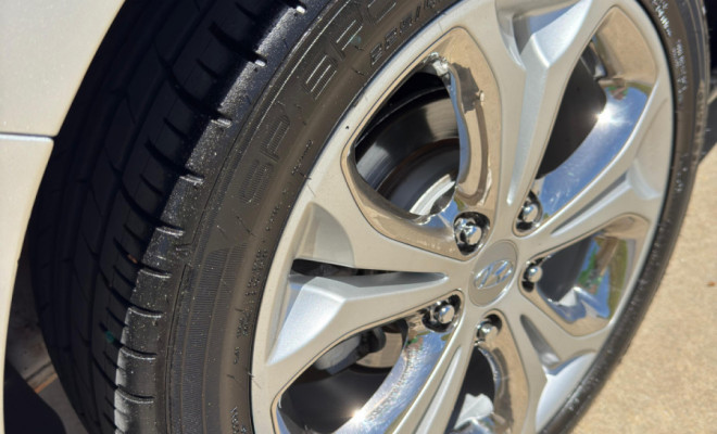 i30 1.8 AUTOMÁTICO 2015 - O hatch médio com design, tecnologia e performance que se destacam!-4