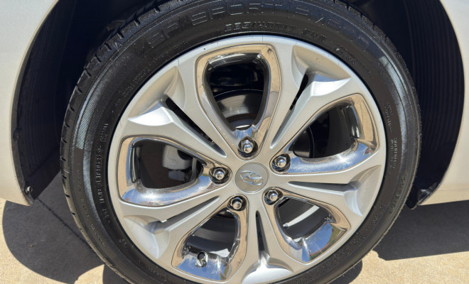 i30 1.8 AUTOMÁTICO 2015 - O hatch médio com design, tecnologia e performance que se destacam!-15