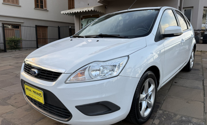 Ford Focus 1.6 GL 16V  5p 2012 Flex-1