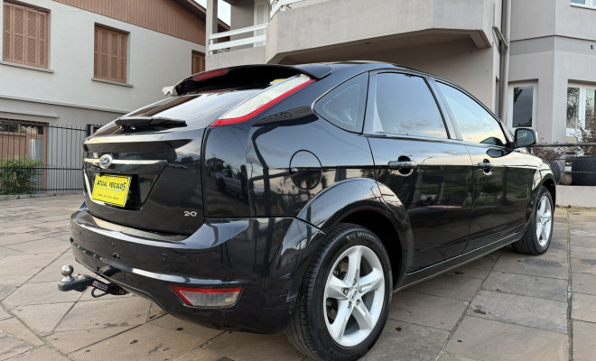 Ford Focus 2.0 16V/ 2.0 16V Flex 5p 2009 Gasolina-2