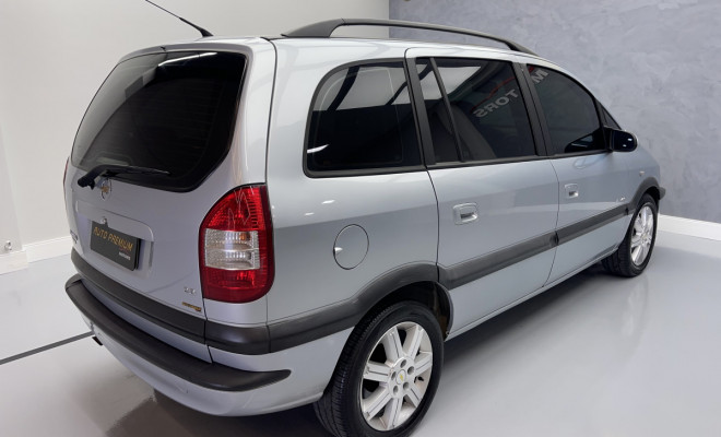 GM - Chevrolet Zafira Elite 2.0 MPFI FlexPower 8V  Aut 2011 Flex-2