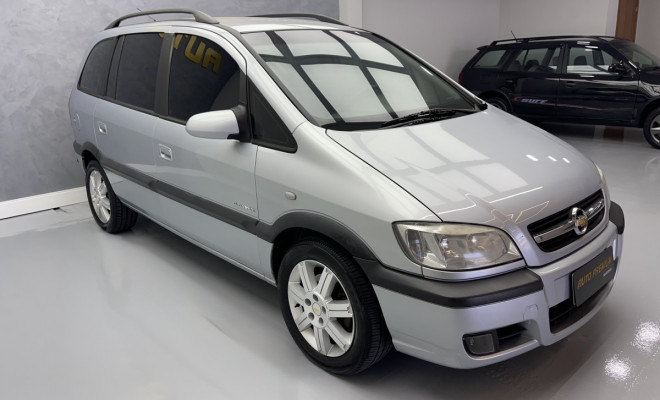 GM - Chevrolet Zafira Elite 2.0 MPFI FlexPower 8V  Aut 2011 Flex-1