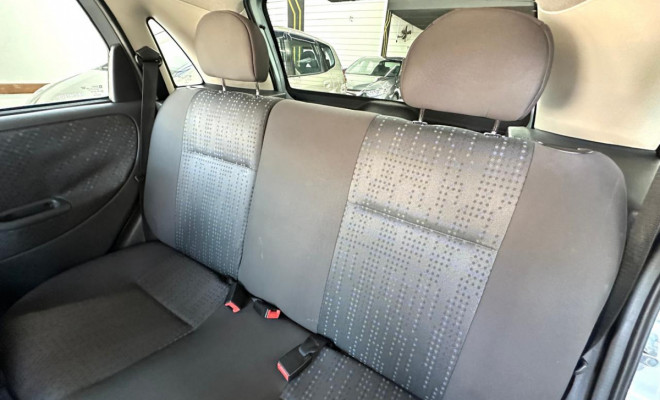 GM - Chevrolet Corsa Hat. Maxx 1.4 8V ECONOFLEX 5p 2011 Flex-5