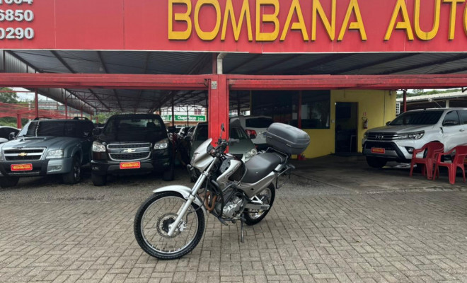 HONDA NX-4 FALCON 400 2006 Gasolina