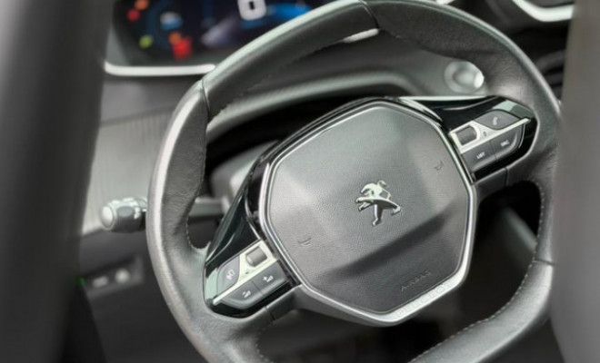 Peugeot 208 Griffe 1.6 Flex 16V 5p Aut. 2021 Flex-18