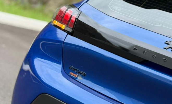 Peugeot 208 Griffe 1.6 Flex 16V 5p Aut. 2021 Flex-11