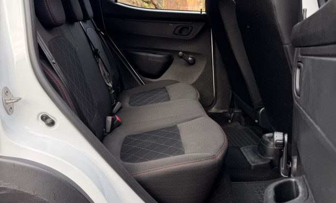 Renault KWID Zen 1.0 Flex 12V 5p Mec. 2024 Flex-6