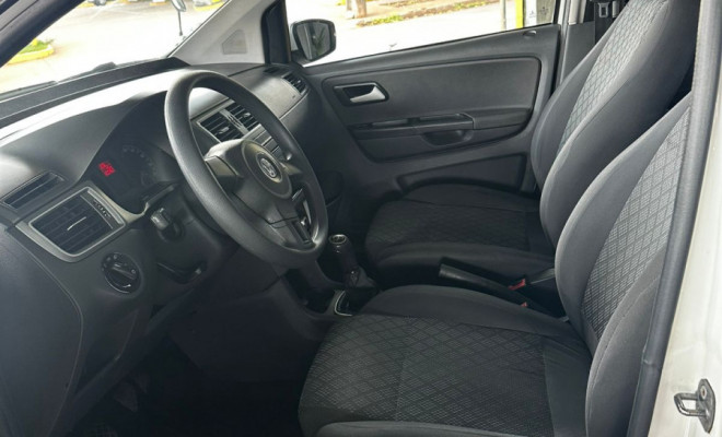 Volkswagen Fox Trendline 1.0 Flex 8V 5P - foto 16
