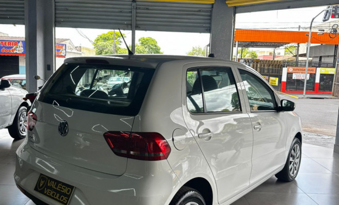 Volkswagen Fox Trendline 1.0 Flex 8V 5P - foto 10