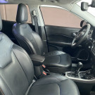 Jeep COMPASS LONGITUDE 2.0 4x4 Aut 2019-9