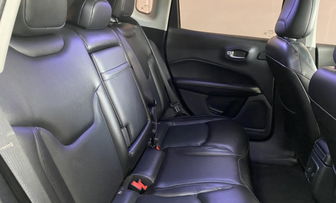 Jeep COMPASS LONGITUDE 2.0 4x4 Aut 2019-11