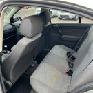 VW - VolksWagen Polo Sedan 1.6 Mi 101cv 8V 4p 2003 Flex-7