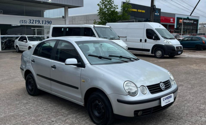 VW - VolksWagen Polo Sedan 1.6 Mi 101cv 8V 4p 2003 Flex-0