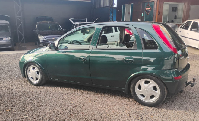 GM - Chevrolet Corsa Hat. Prem. 1.0/1.0 FlexPower 8V 5p 2005 Flex-1