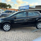 GM - Chevrolet ONIX HATCH LT 1.4 8V FlexPower 5p Mec. 2014 Flex-10